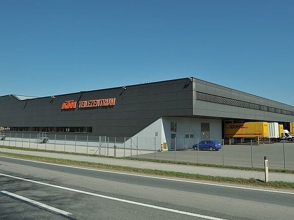 KTM Teilezentrum - Wohnbau-West Bauträger GmbH